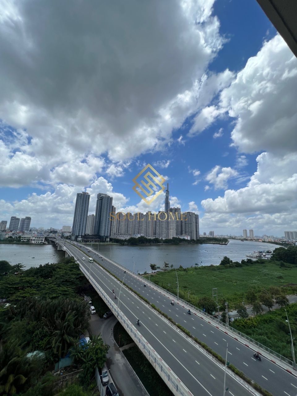 z5404087436254_b84faa9af4dc057d9643fa960b247d47